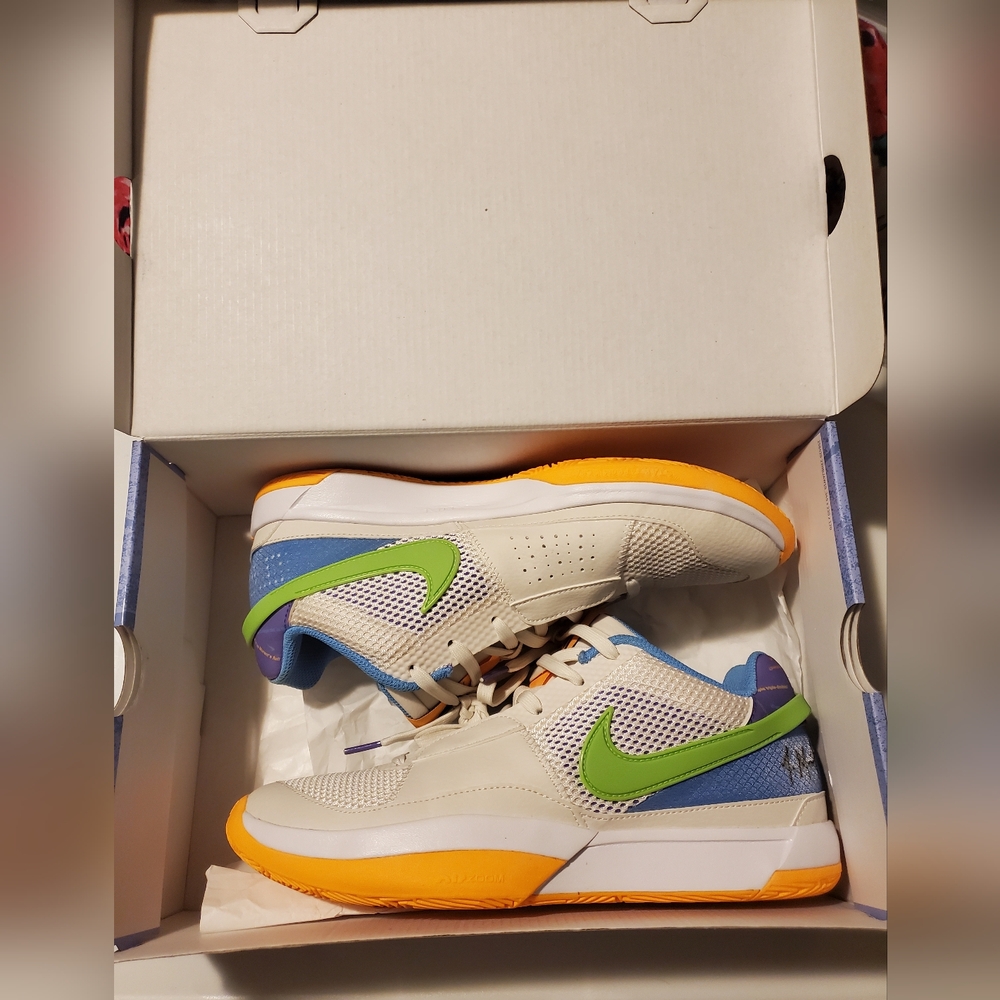 Nike Ja Morant Family Trivia Brand New